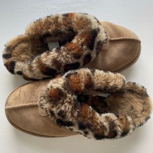 Ugh slippers. Cheetah animal print slippers